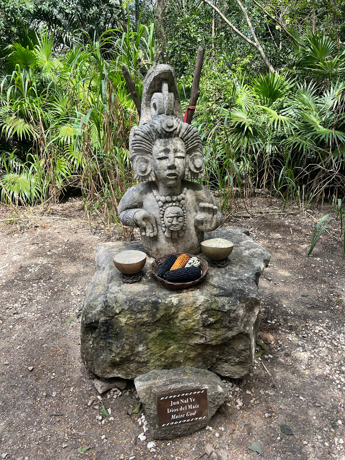 xcaret mayan statue