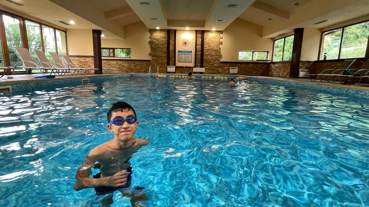 bansko swimming pool