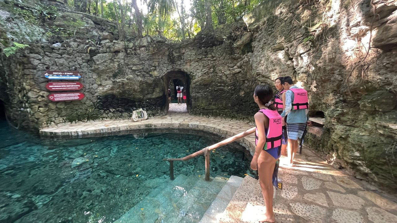 xcaret river enter
