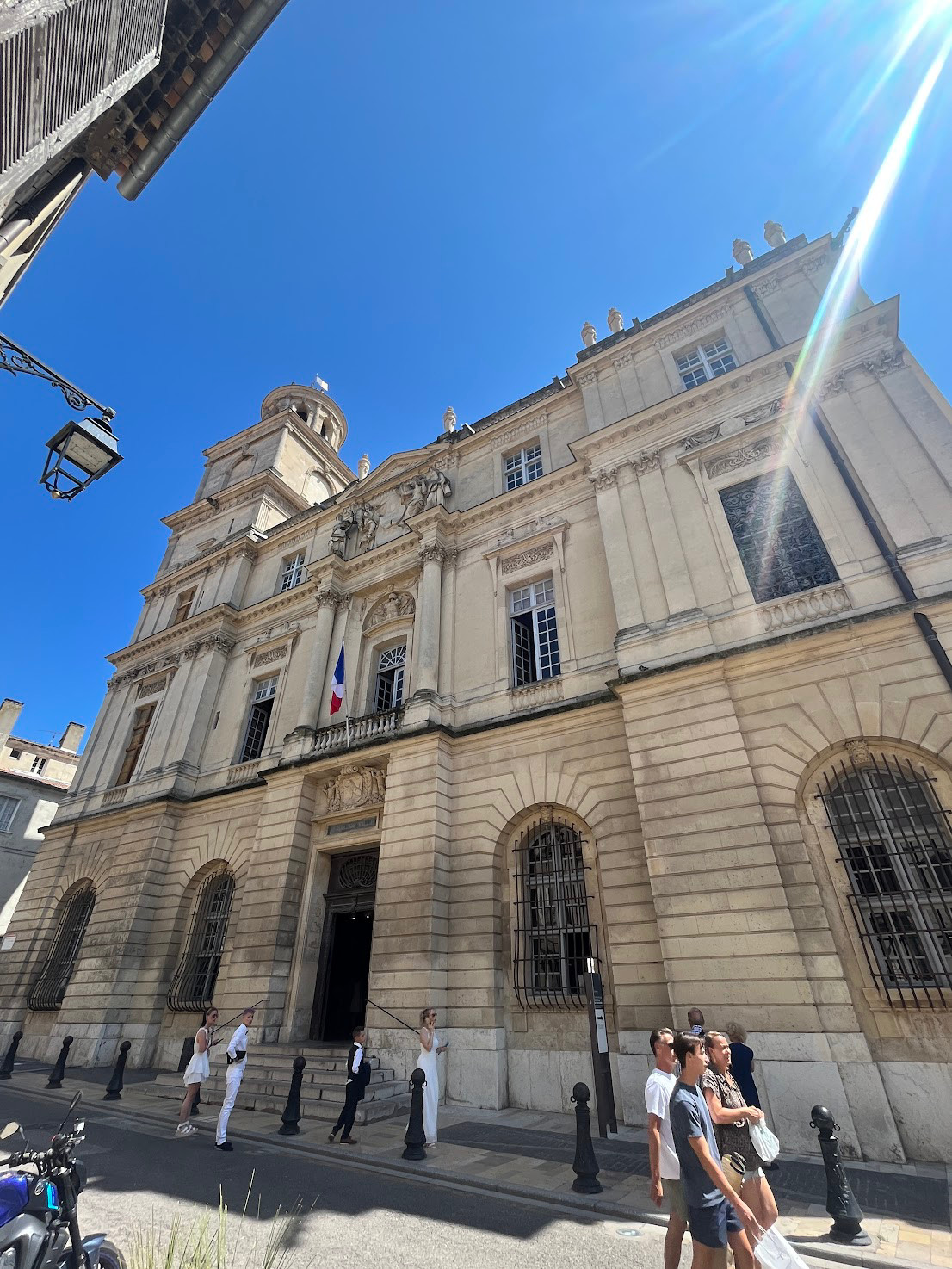 arles city hall
