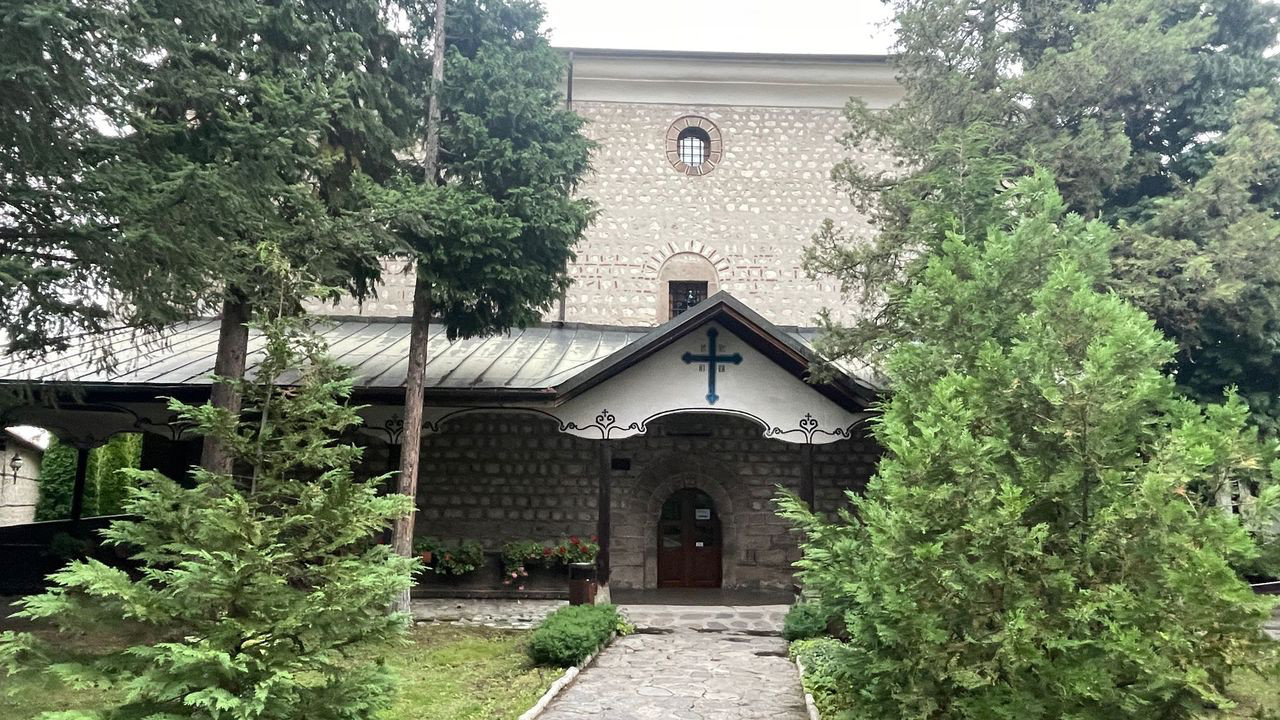 bansko trinity church1