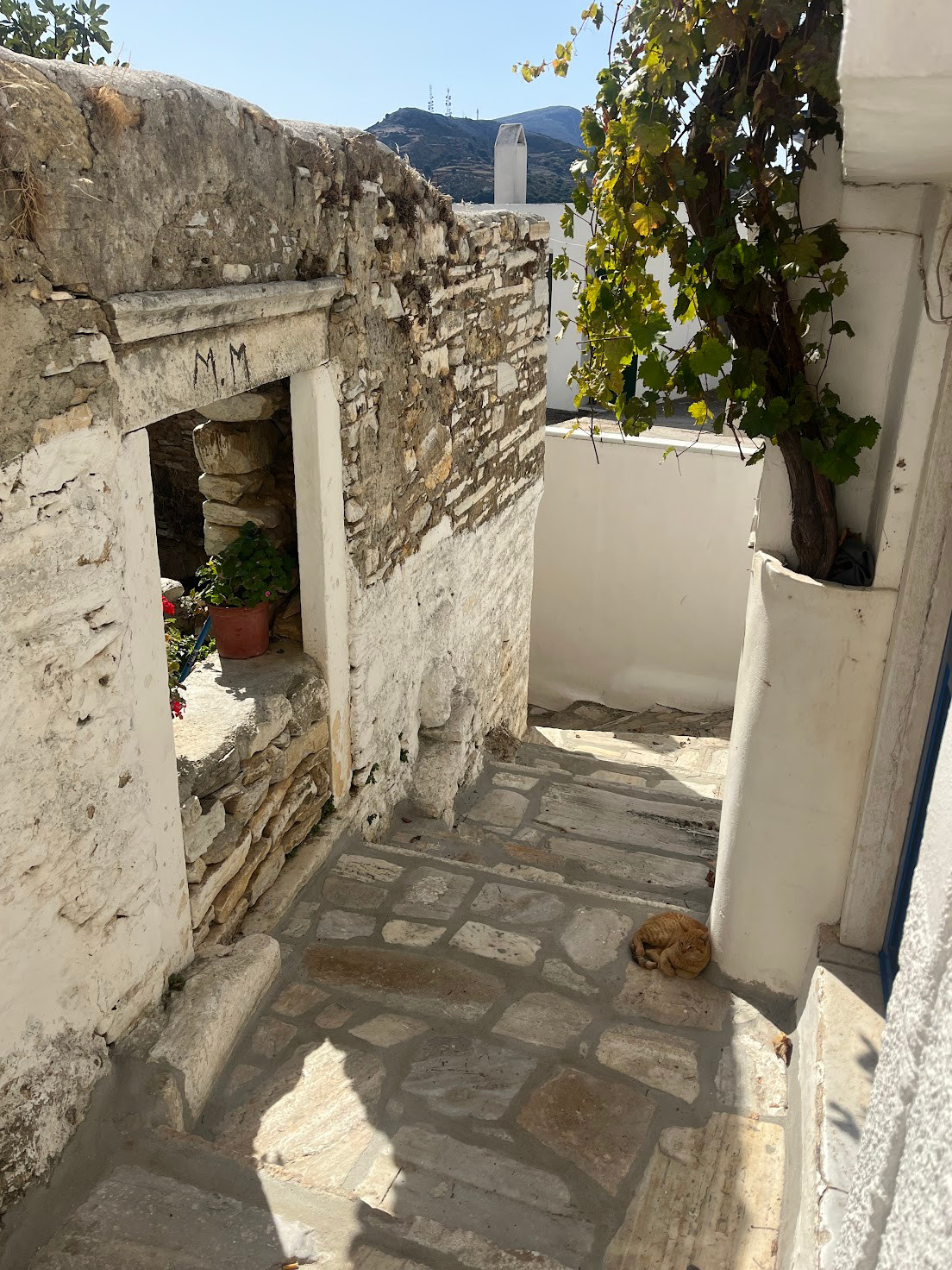 naxos pueblo street