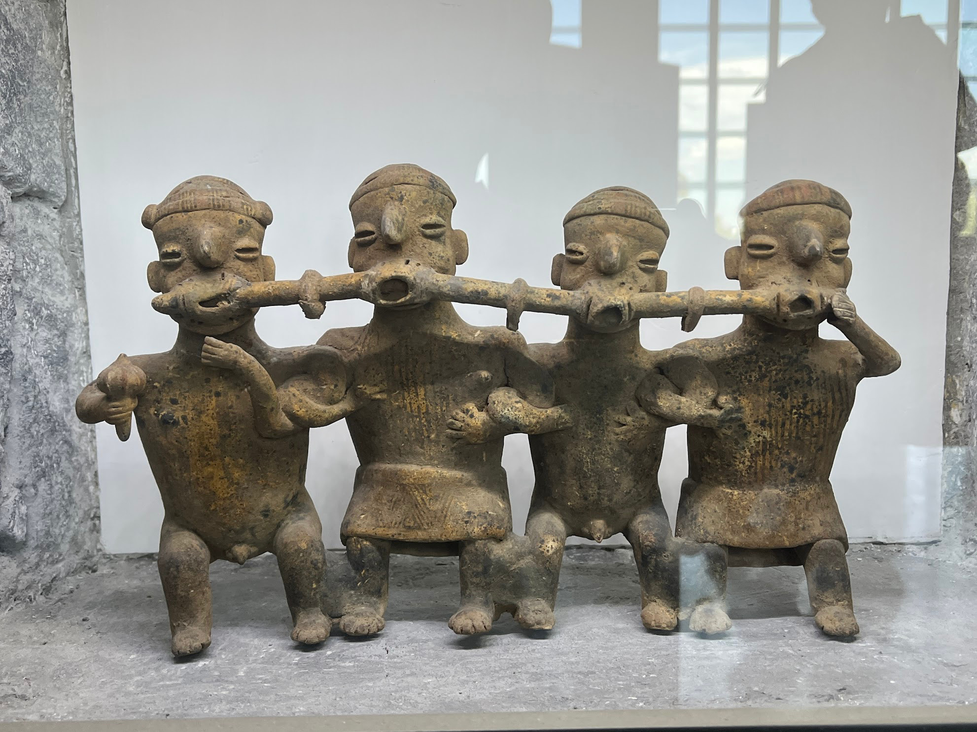 cdmx anahuacali statue1