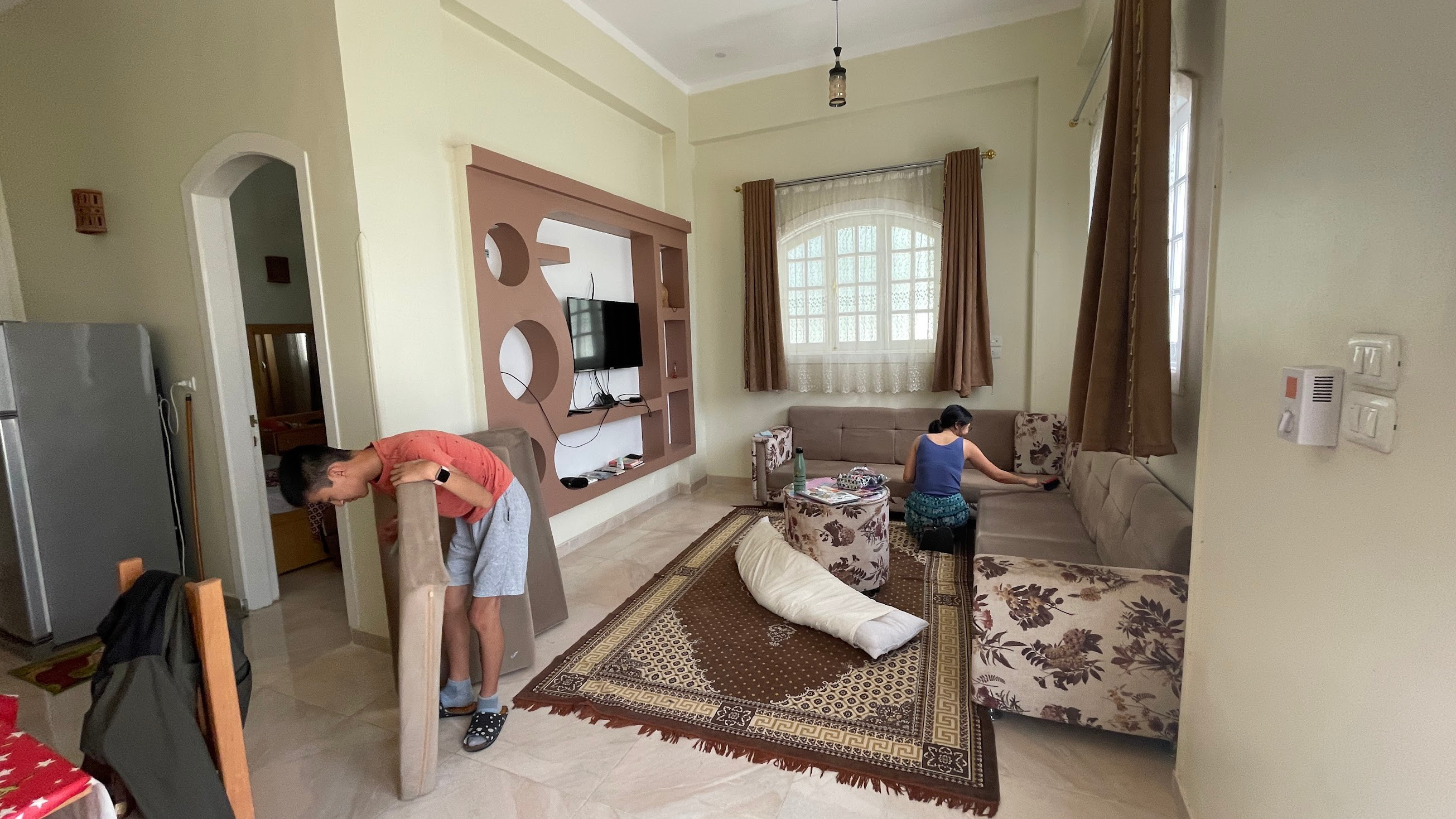 luxor house clean