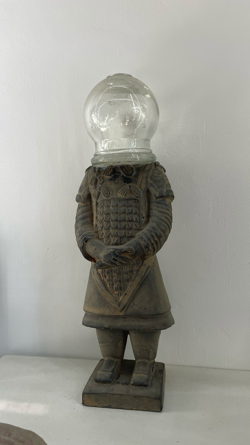 cdmx anahuacali china statue