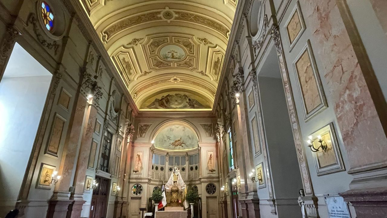 santiago church interior