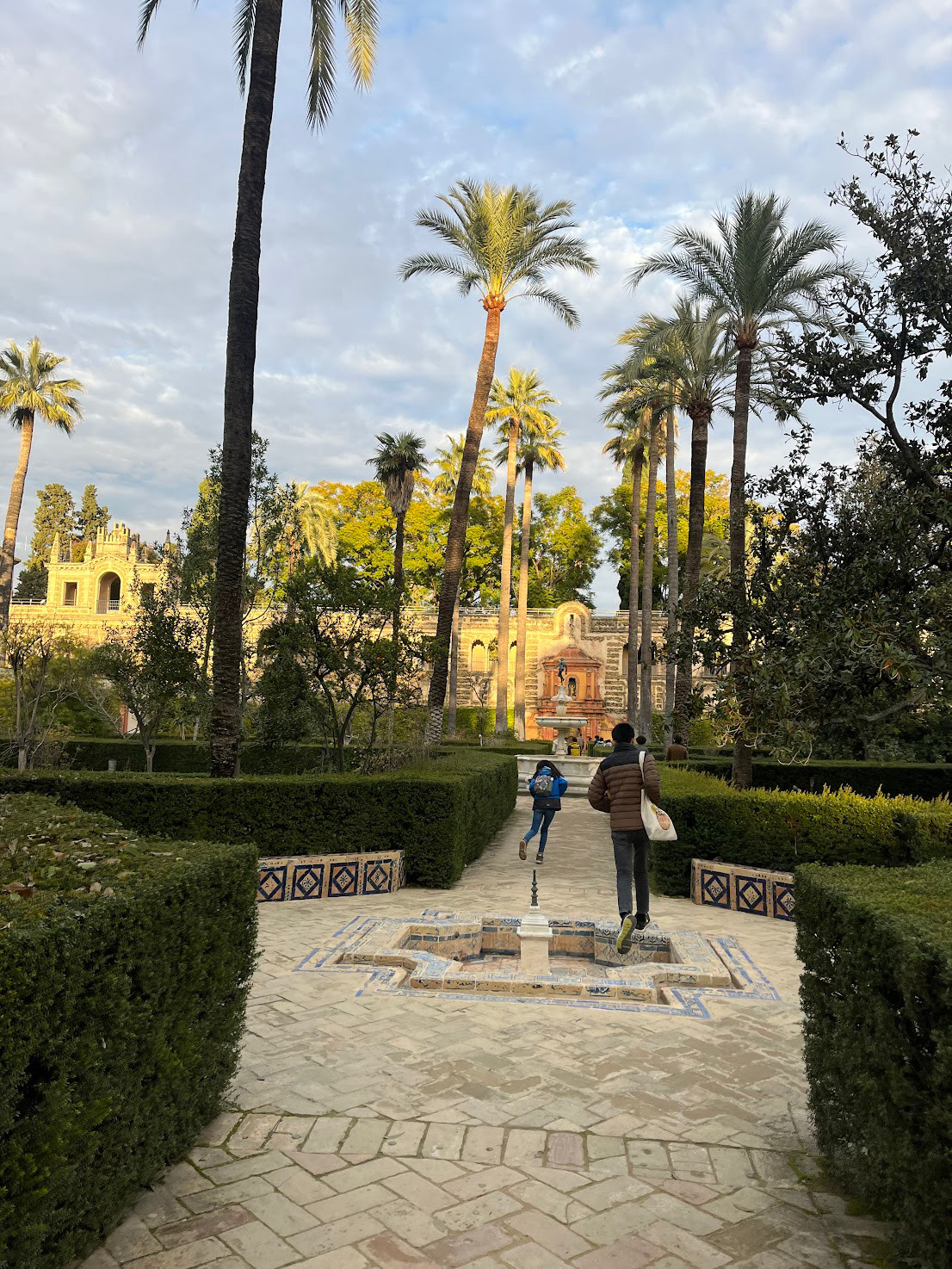 sevilla real acalzar garden