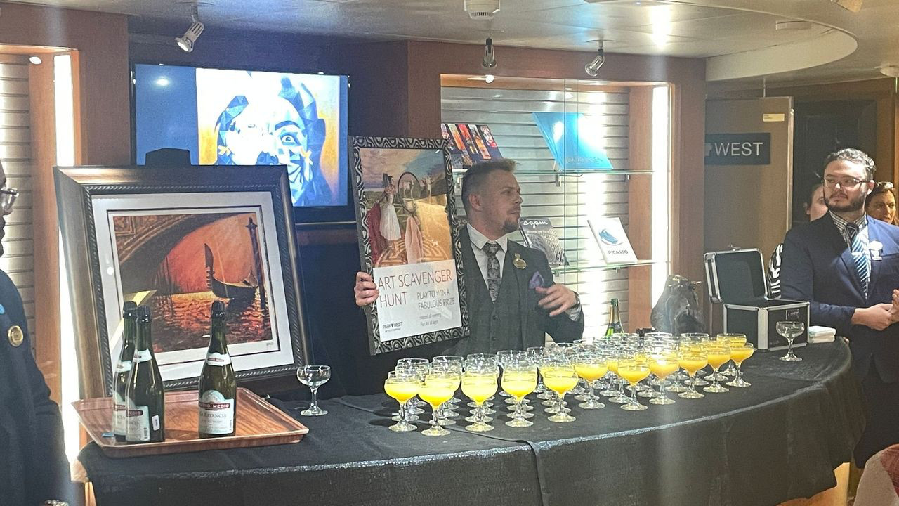 cruise art scavenger