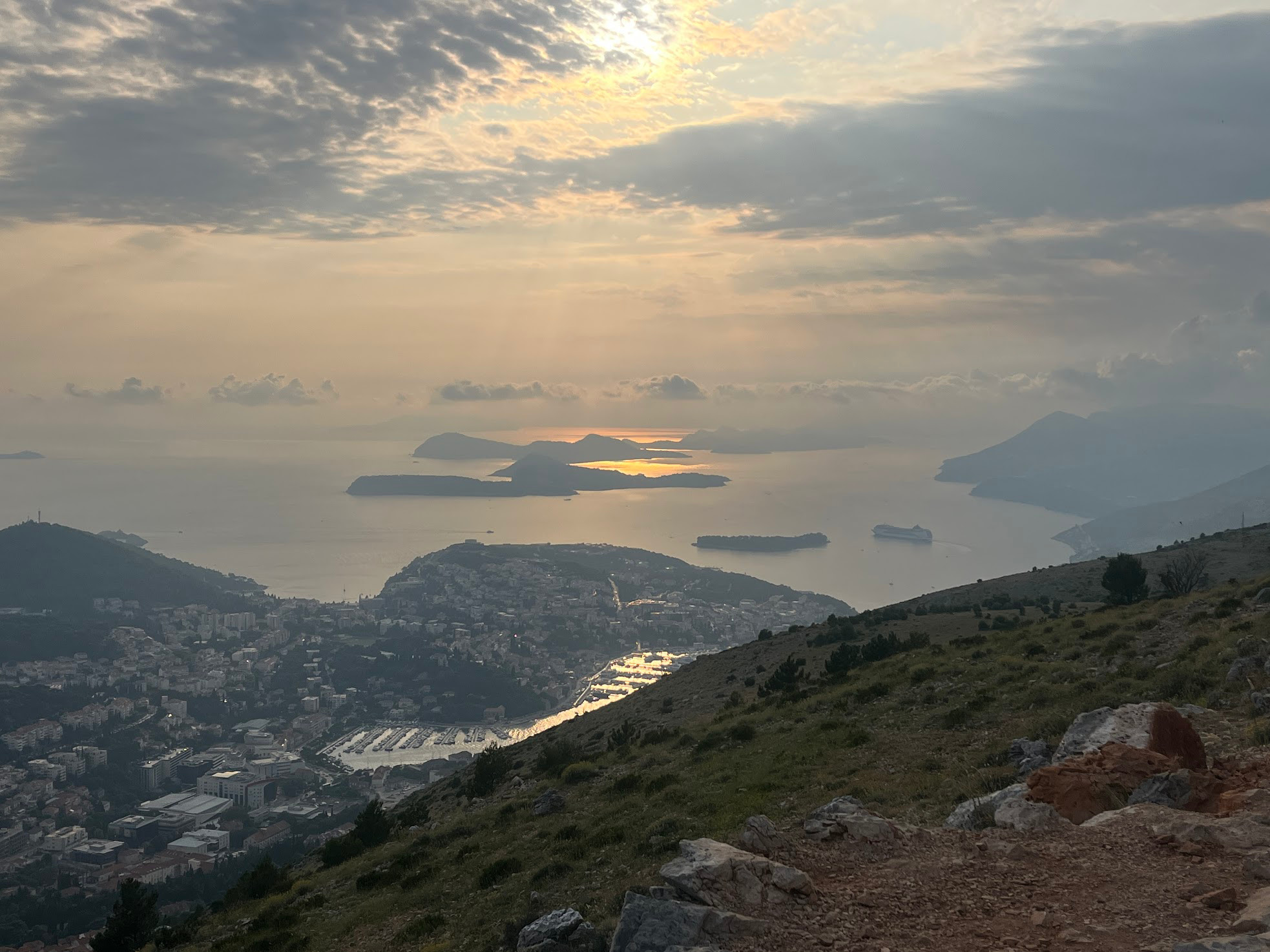 dubrovnik hike sunset