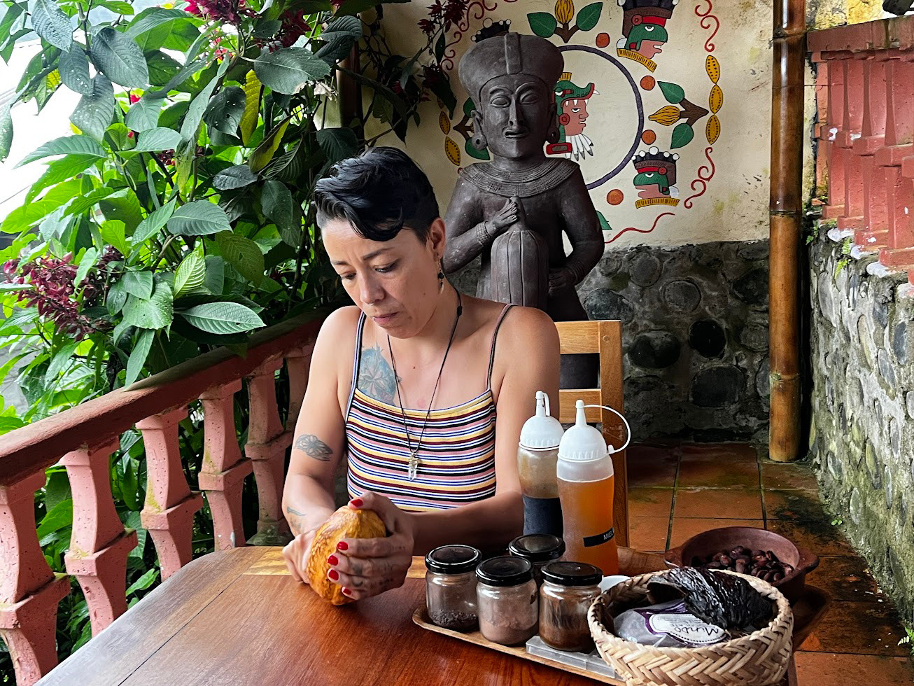 mindo cocoa tasting