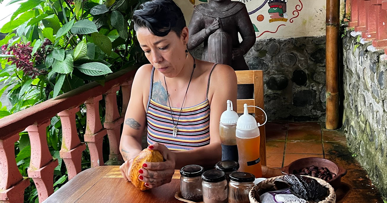 mindo cocoa tasting