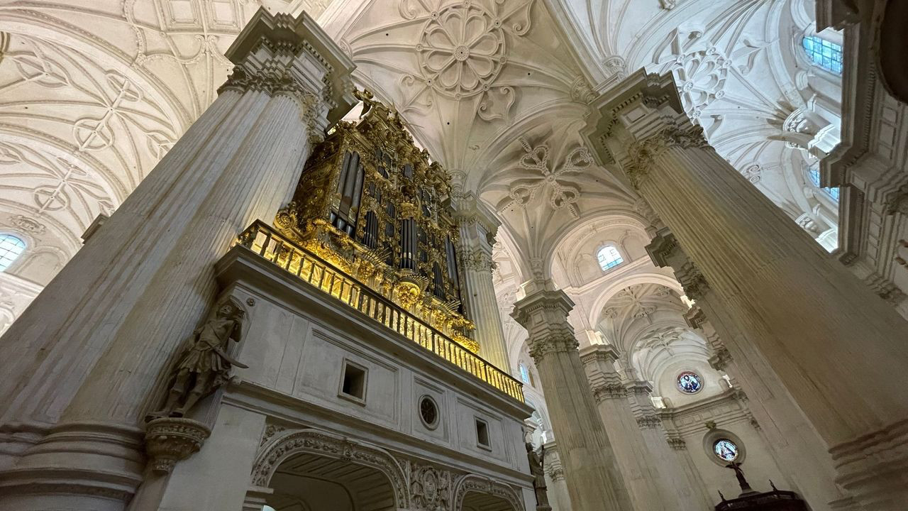 granada cathedral organ