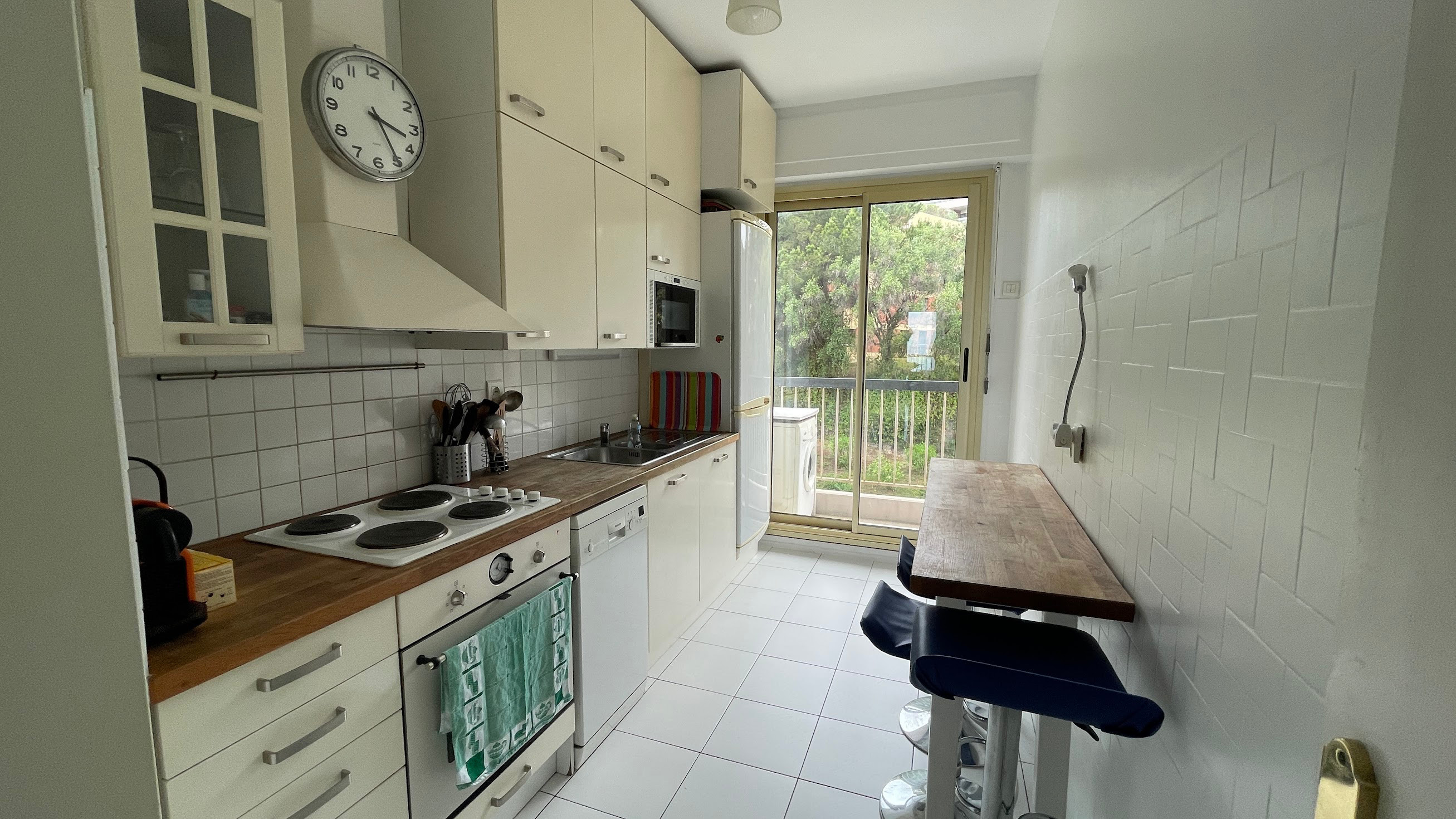 nice kitchen