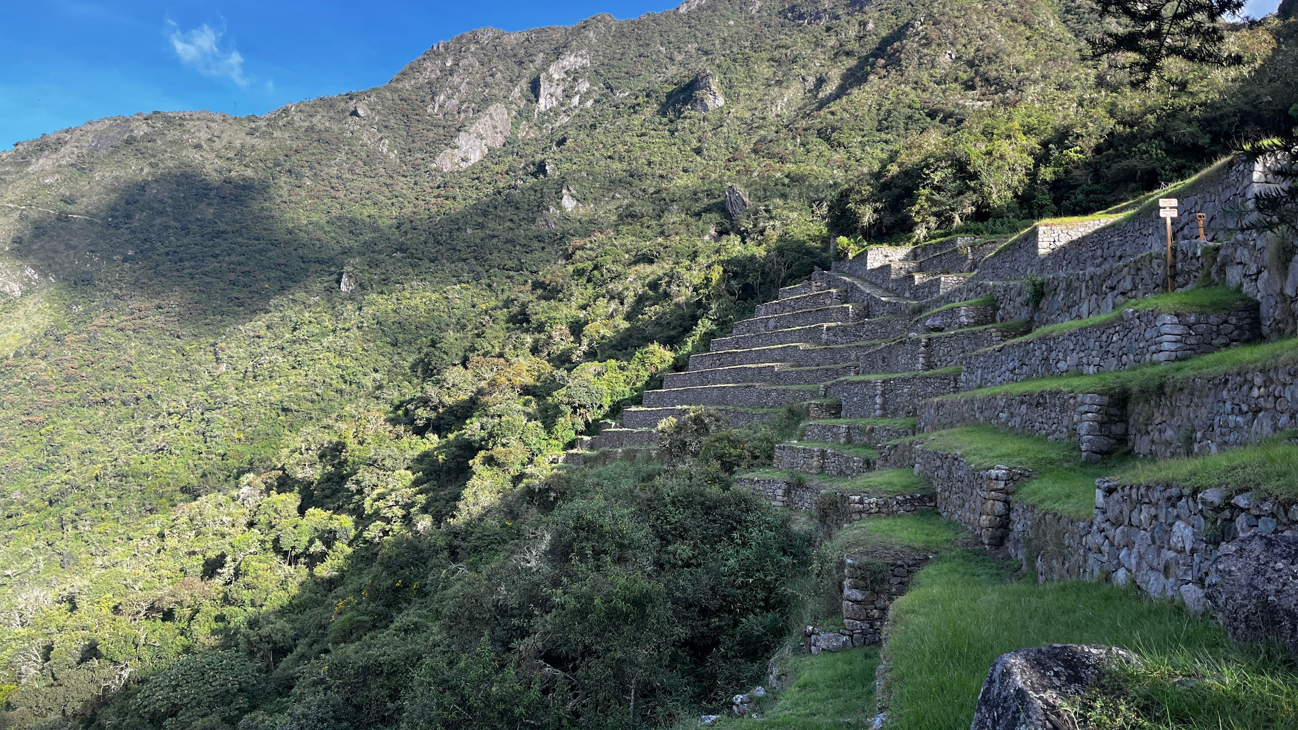 machu picchu empty