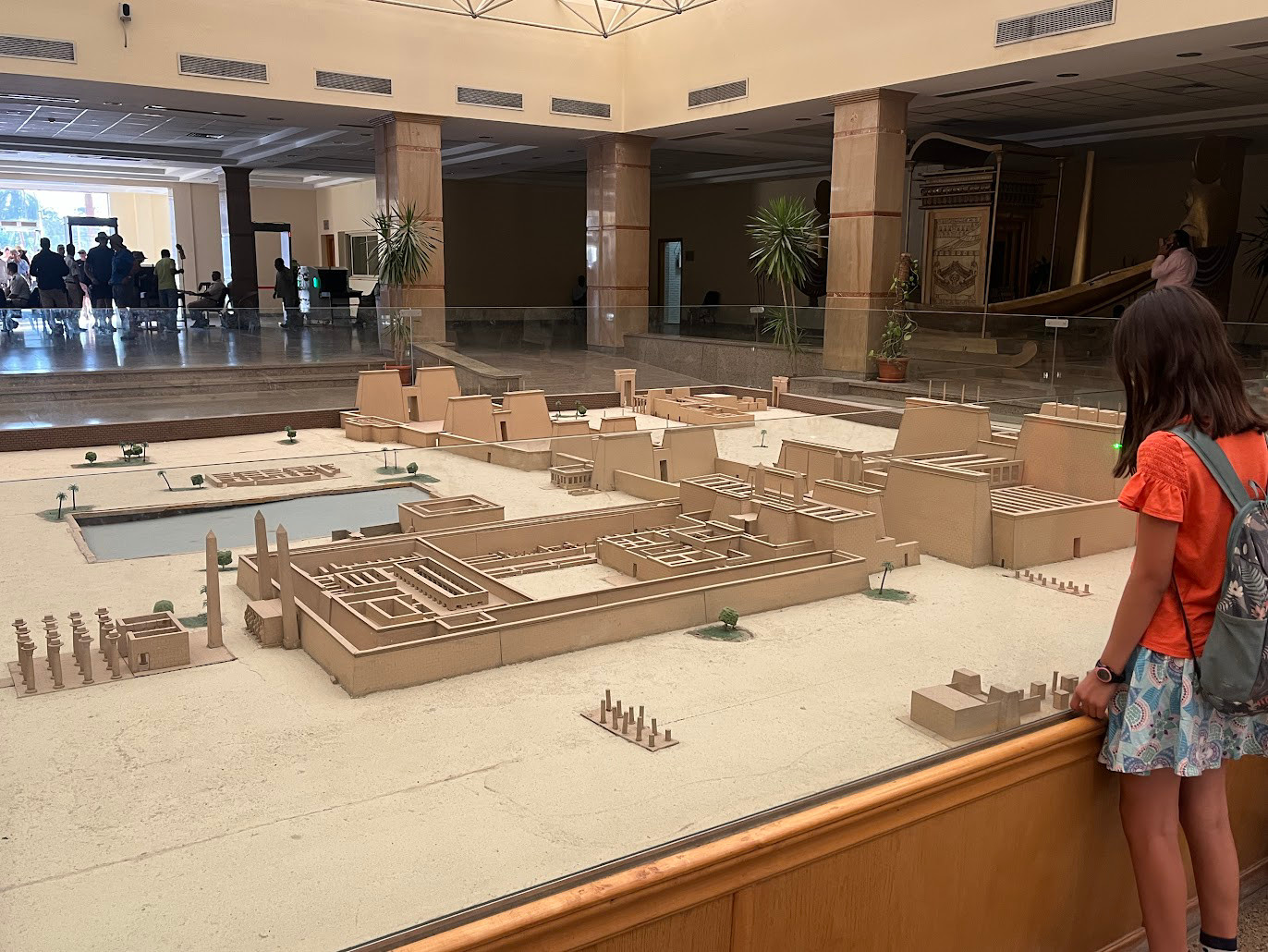 luxor knark model