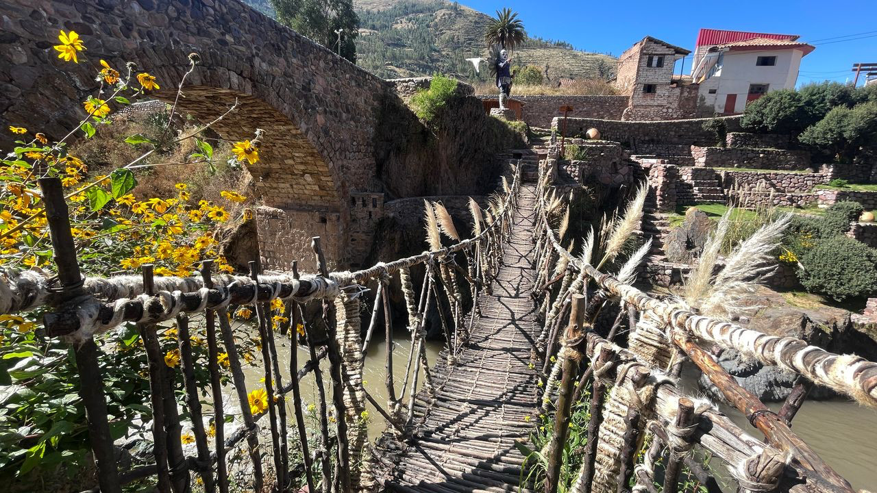 checakupe inca bridge