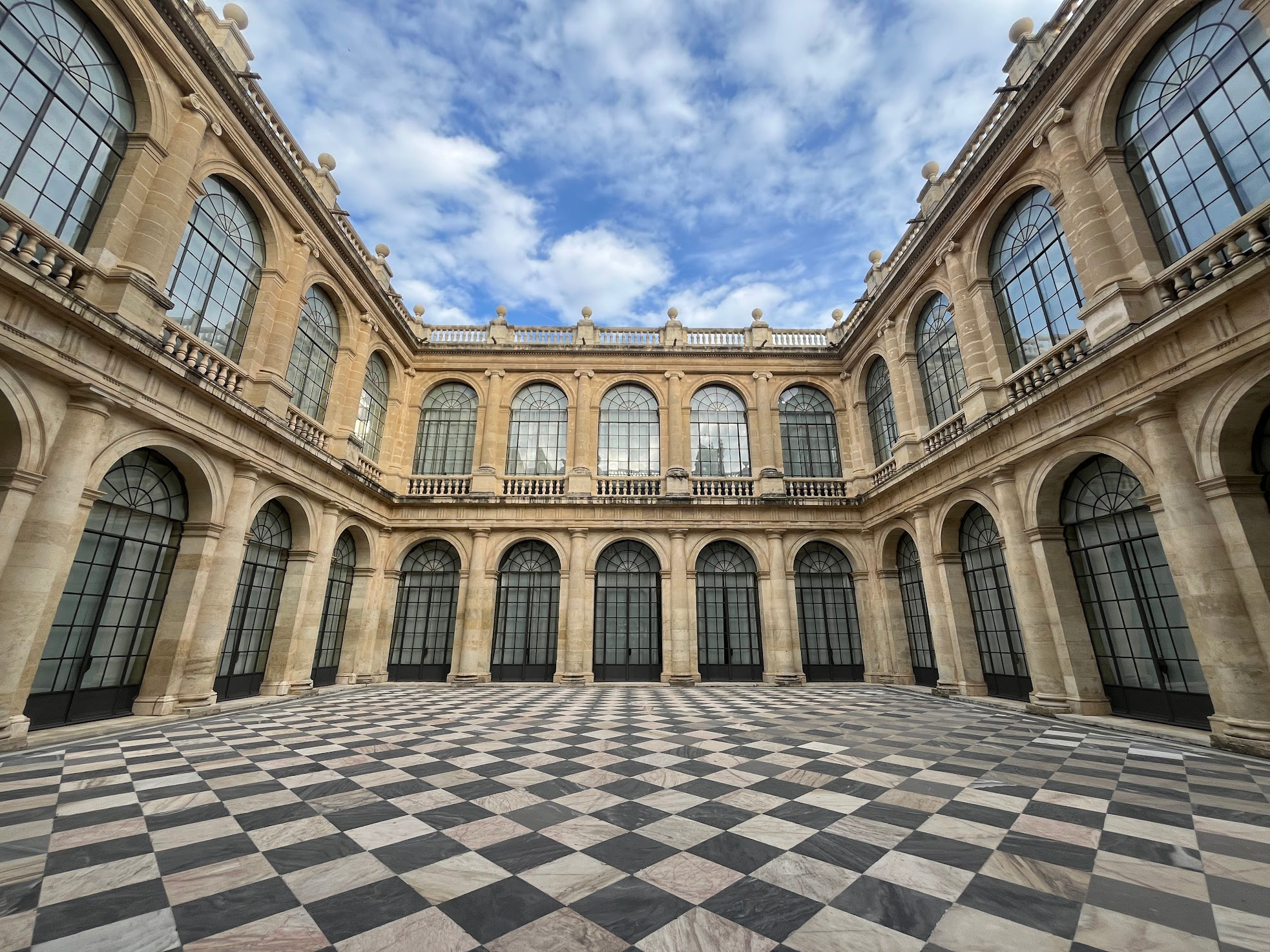 servilla archivo court