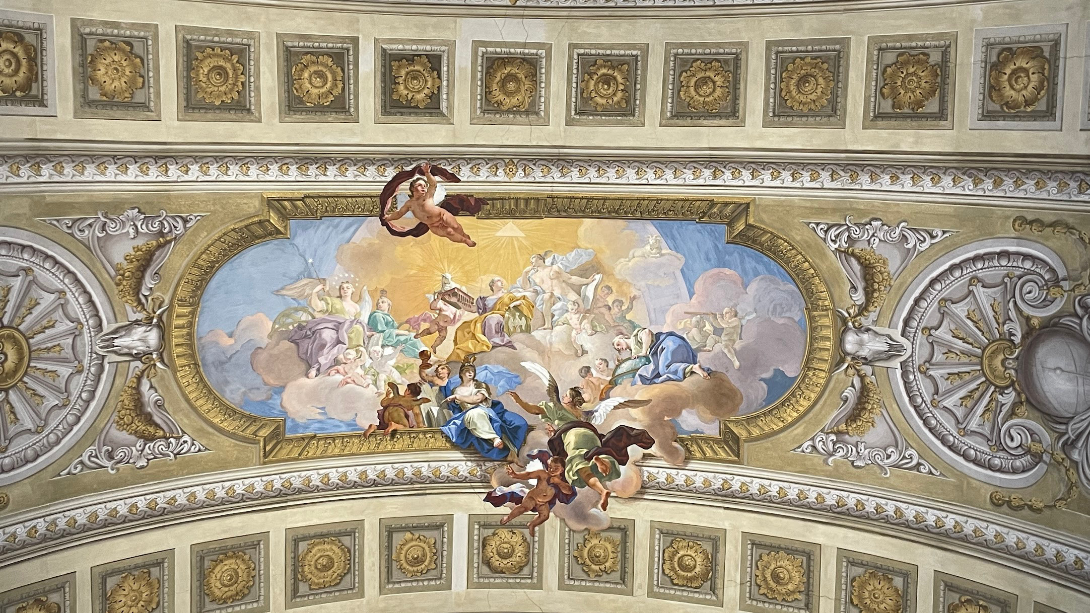vienna library ceiling