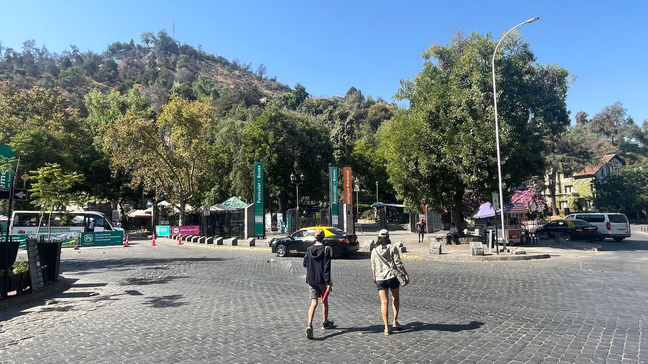 santiago going up to cristobal