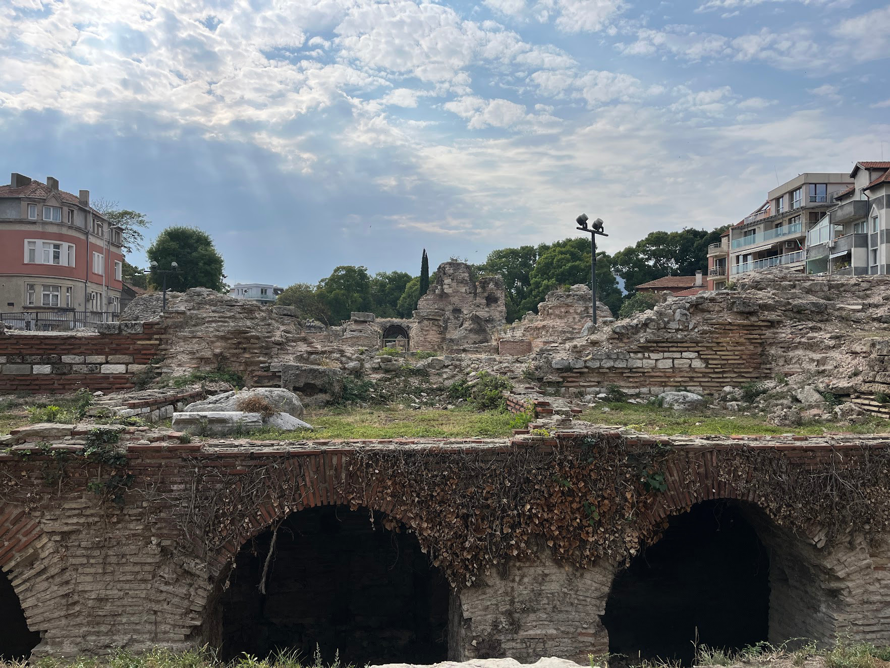 varna roman bath ruin1