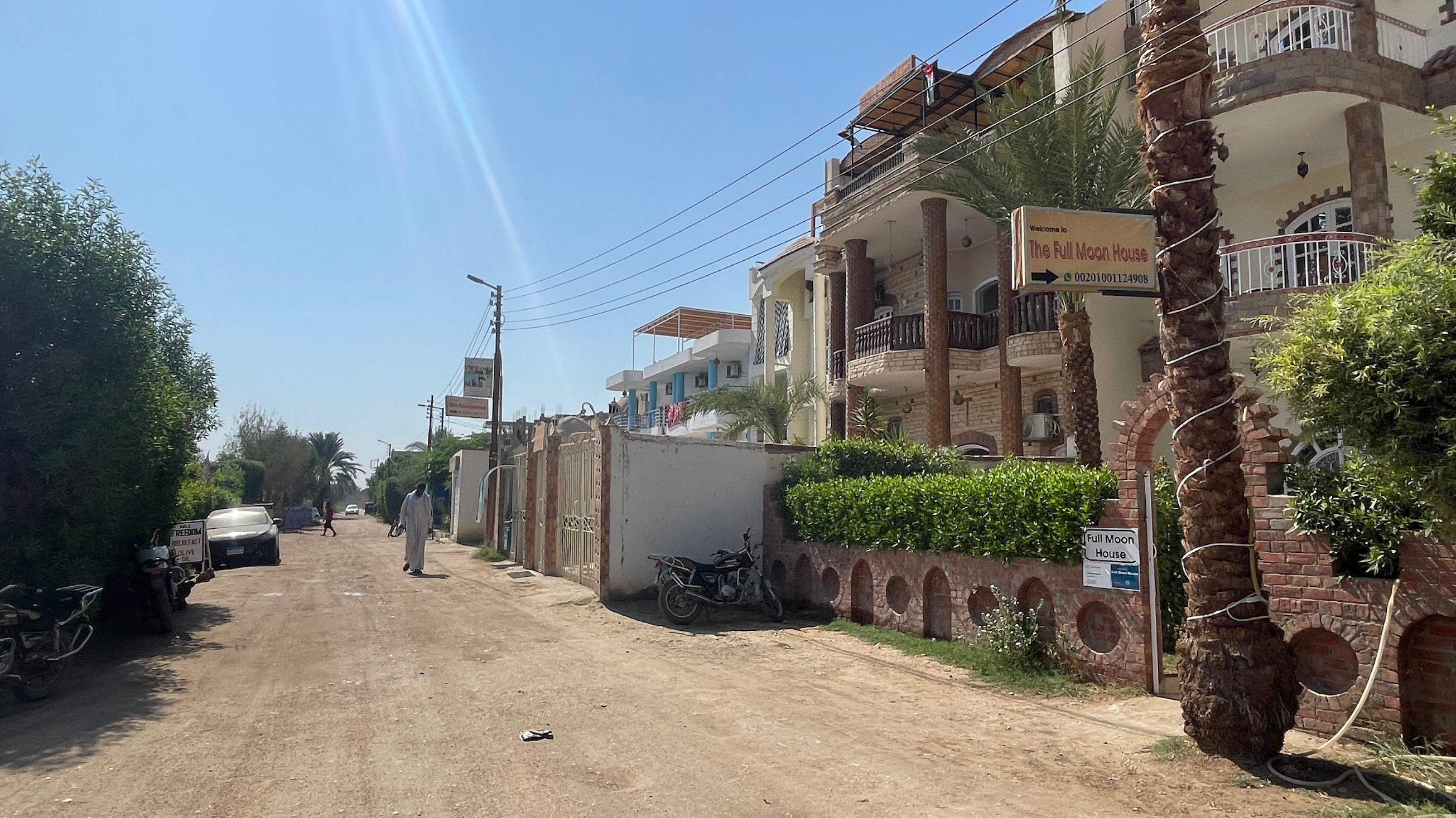 luxor village