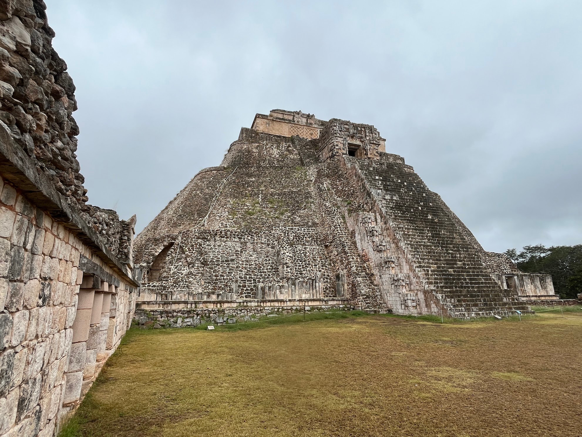 uxmal pyramide