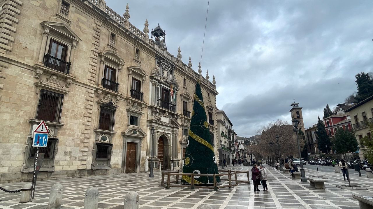 granada clock palace