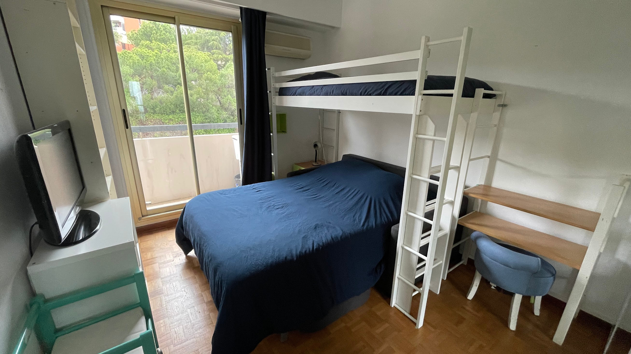 nice kids room