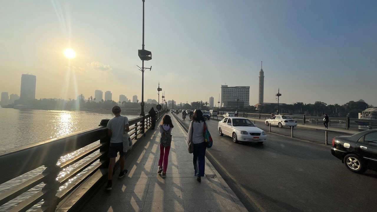 cairo crossing bridge