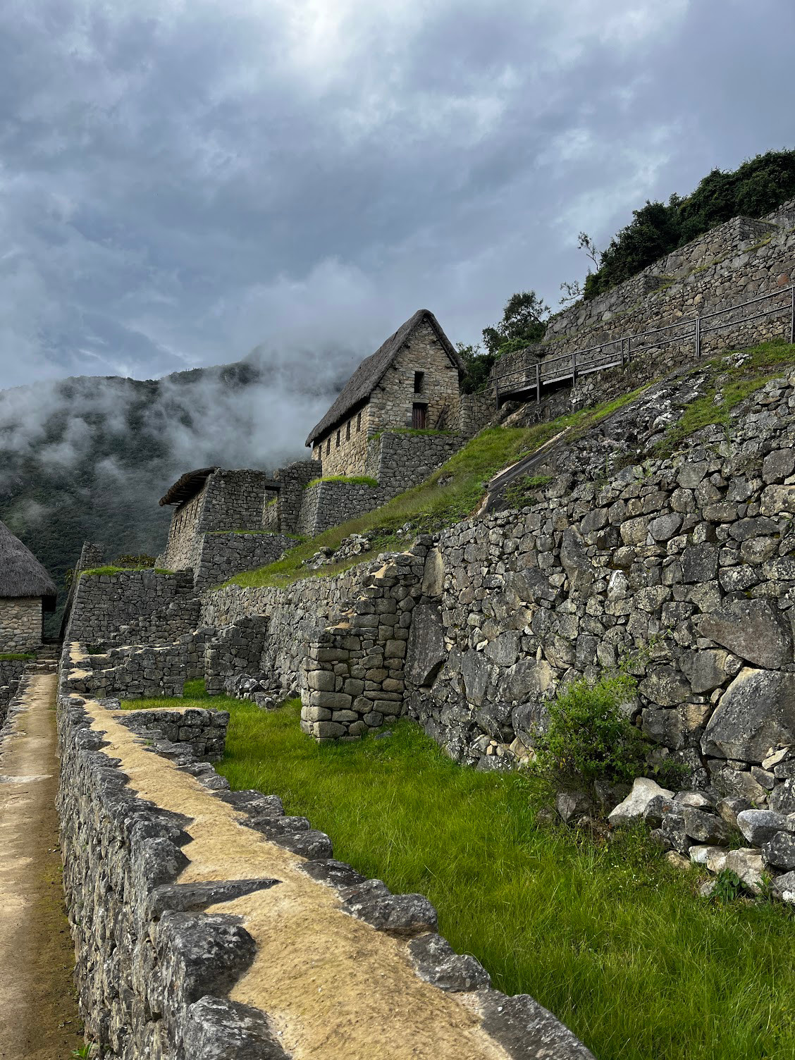 machu picchu barn