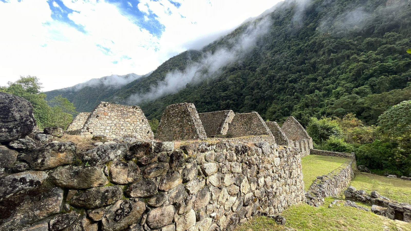 Inca trail Chachabamba 1