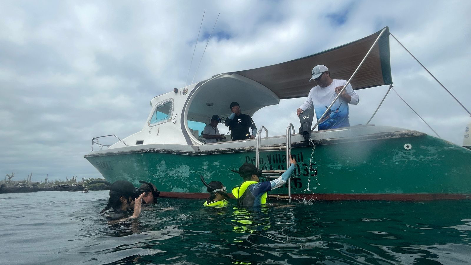 cabo rosa manta ray chase