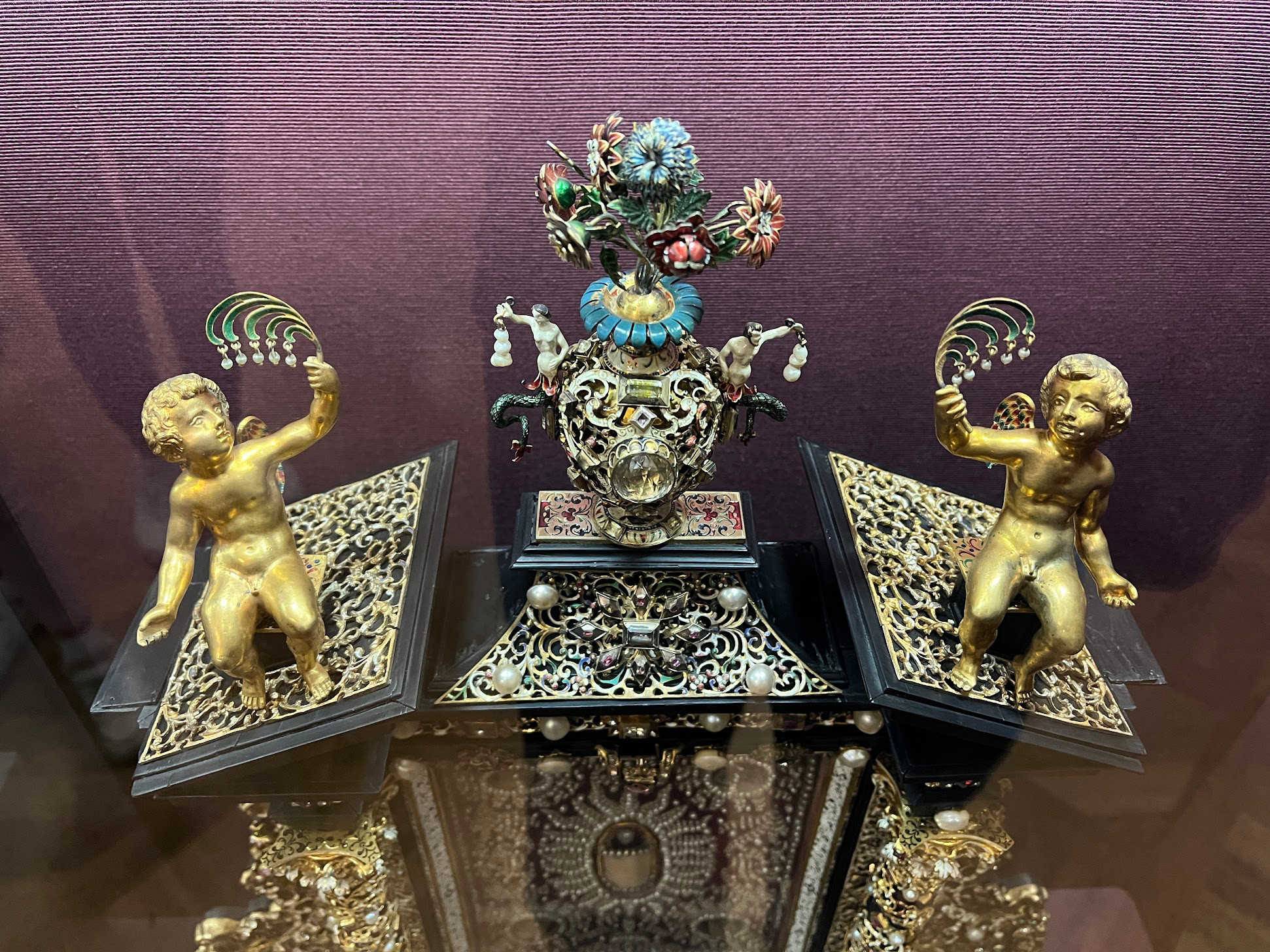 vienna treasure museum