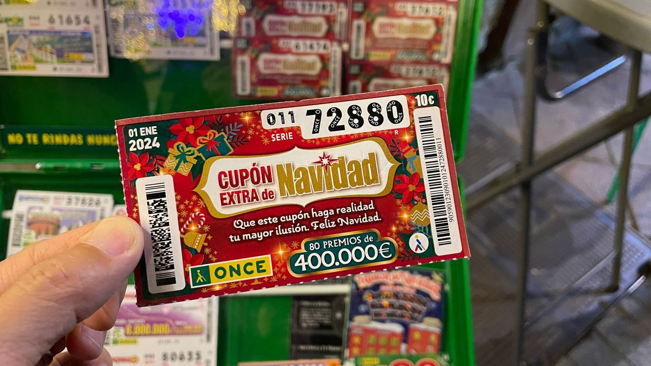 xmas lotto ticket