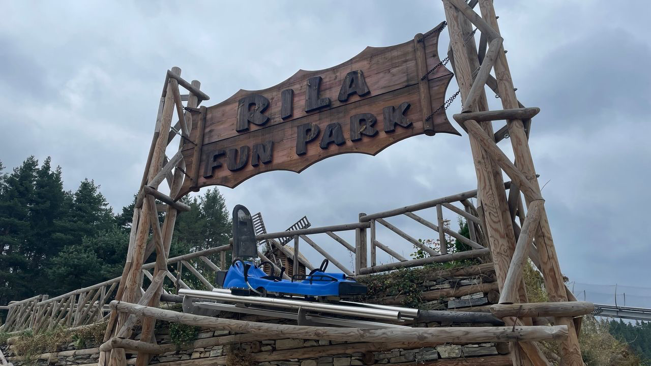 rila fun park sign