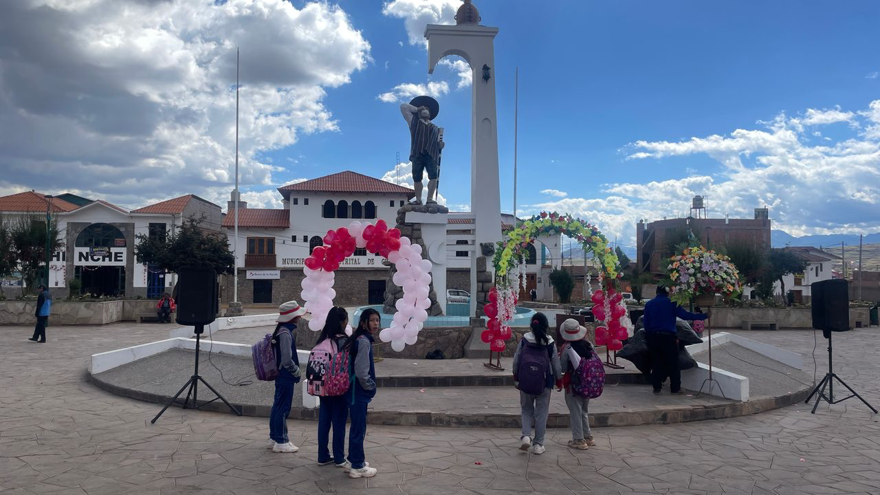 chinchero mothers day