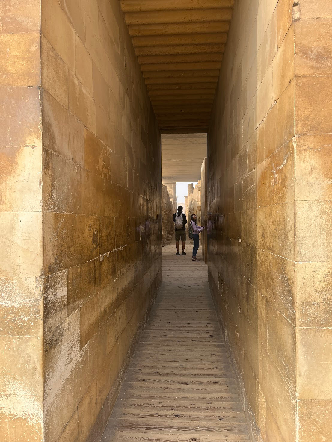 saqqara smooth wall
