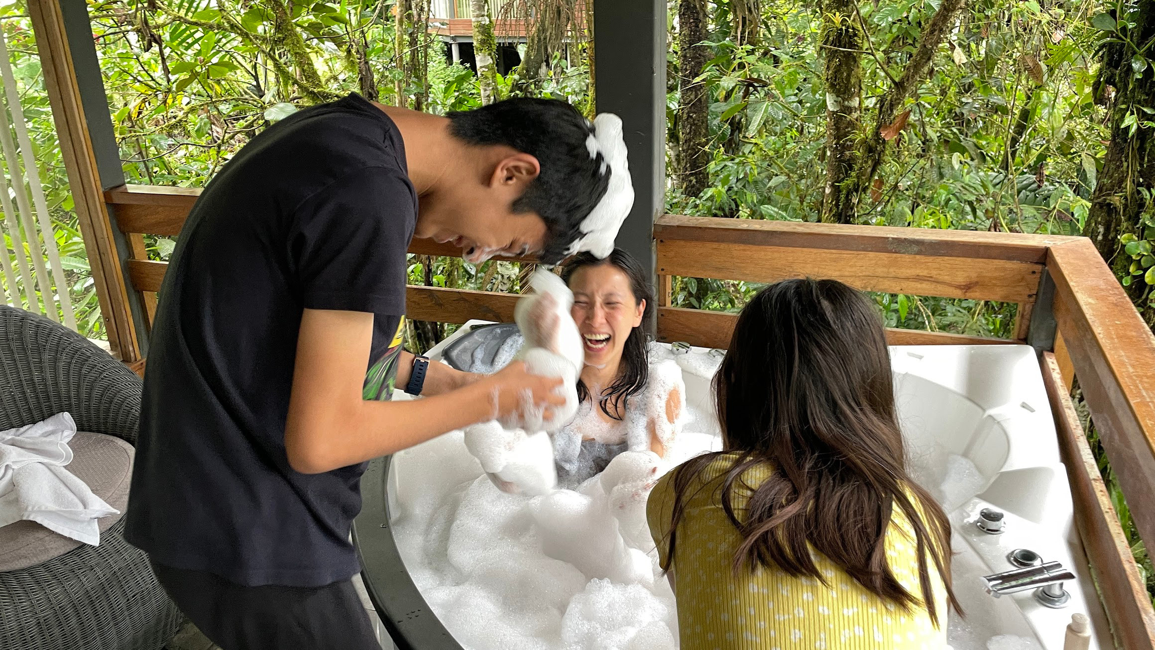 mindo bubble bath1