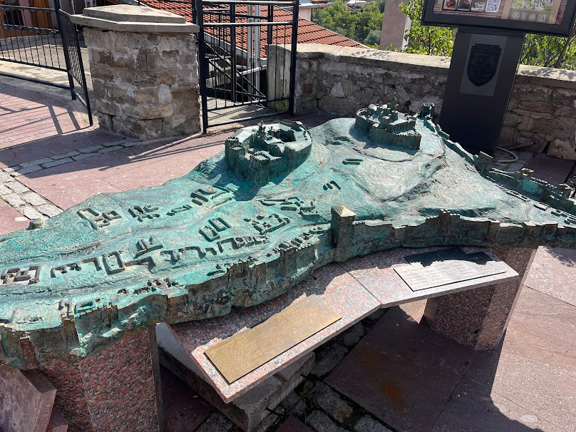 veliko castle model