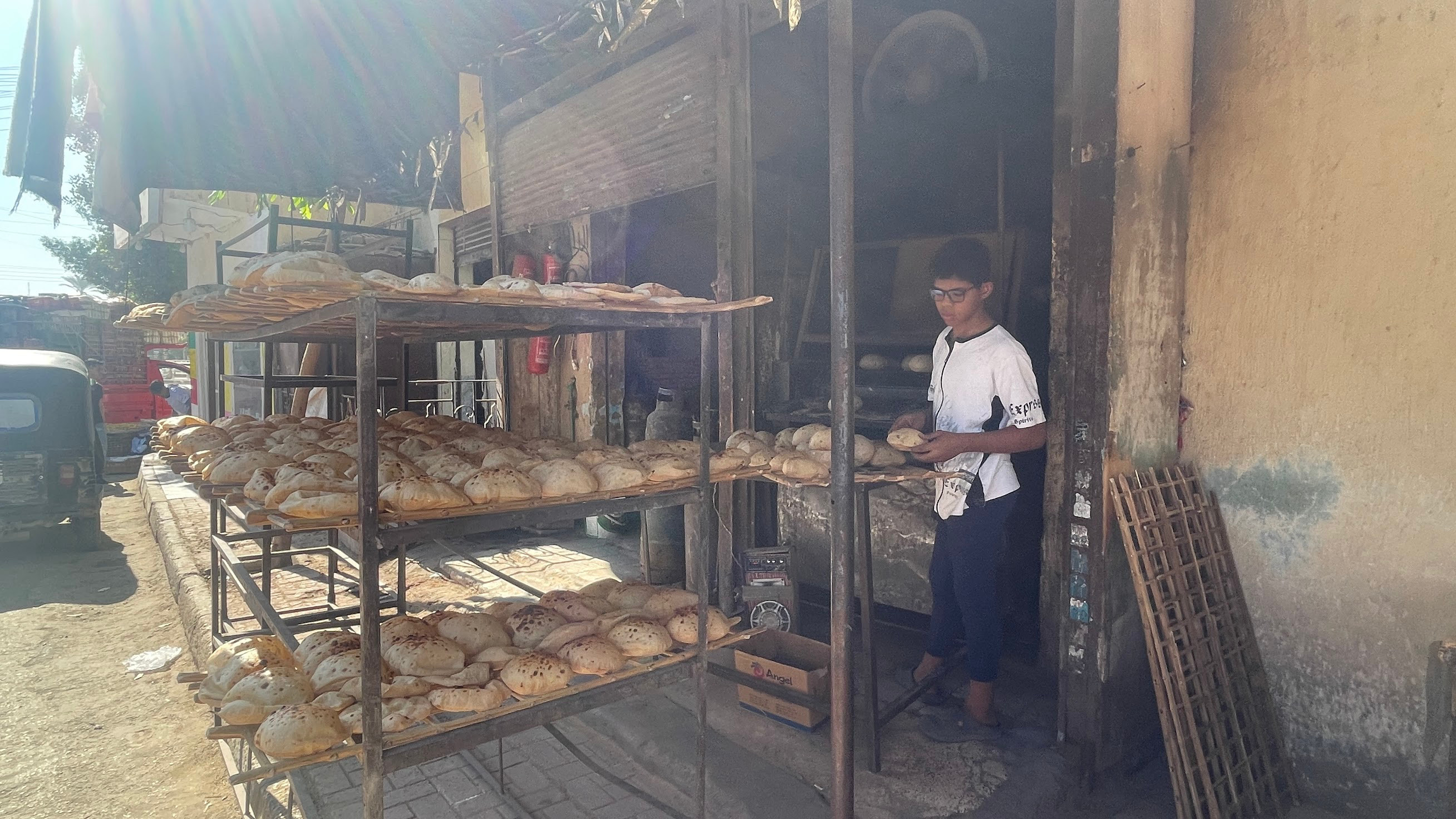 luxor bread