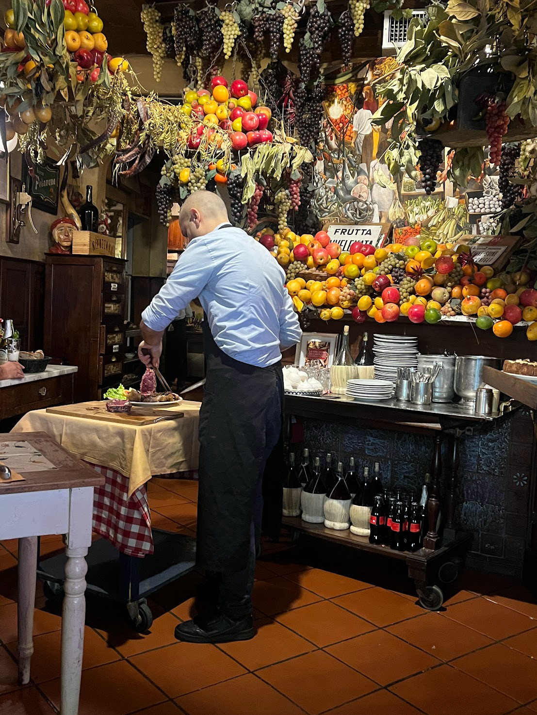 perseus table side serve