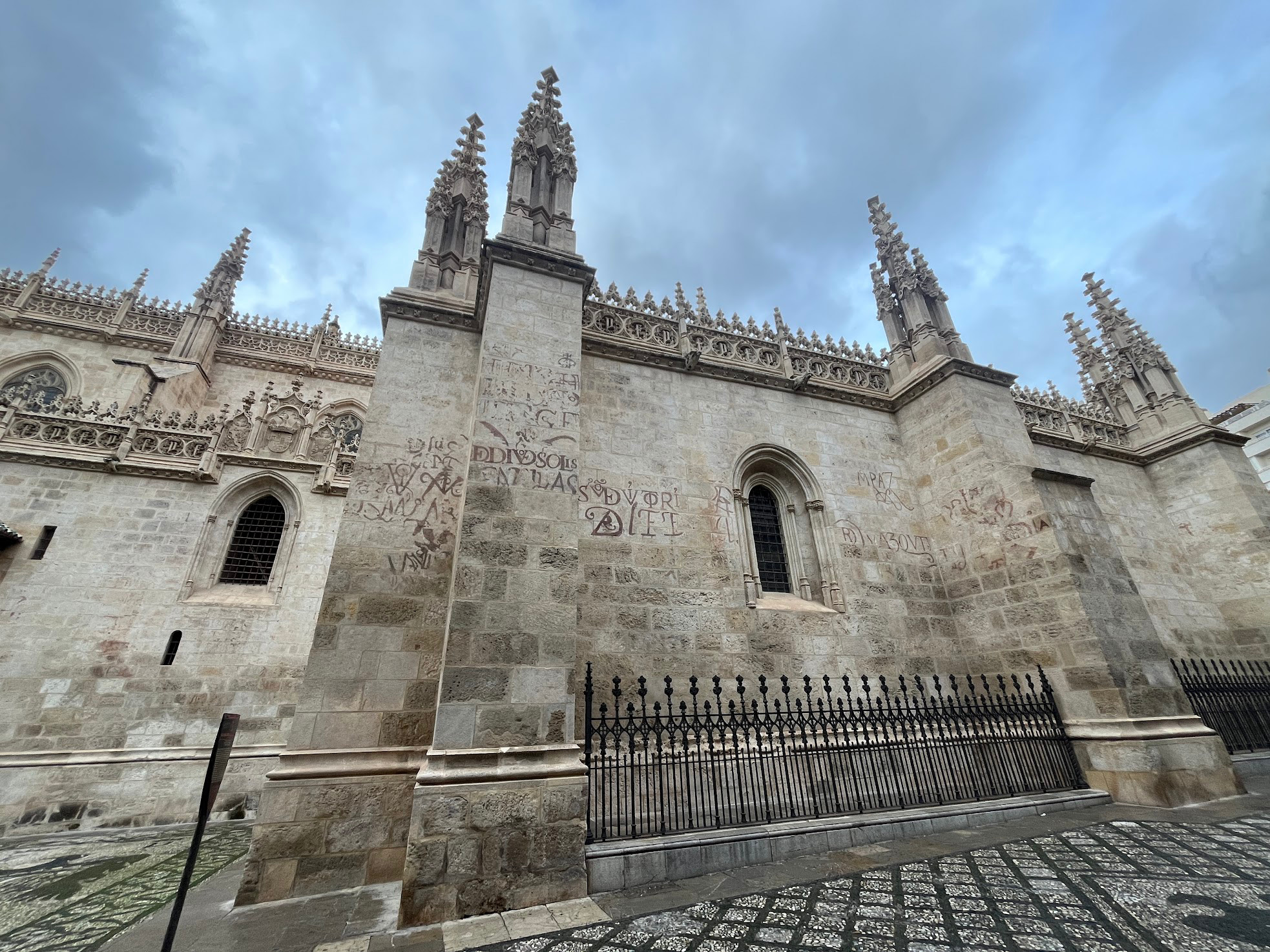 granada graffita on cathedral