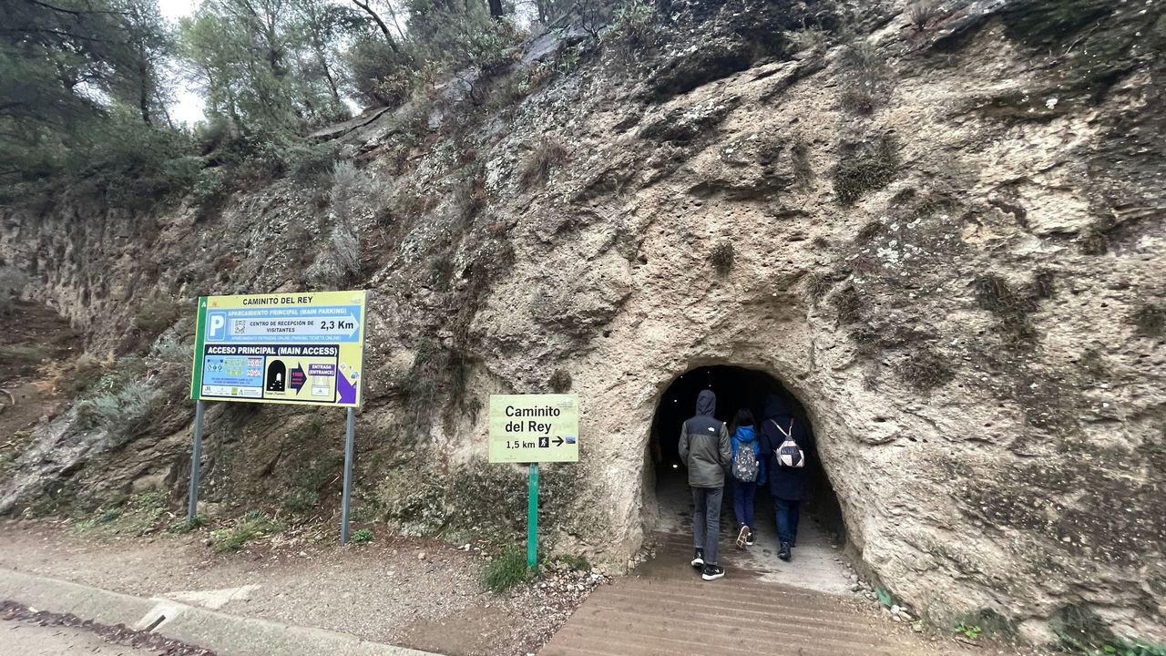 cave to caminito del rey