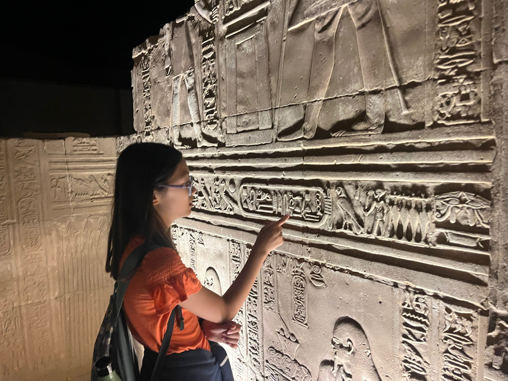 kom ombo bella reading