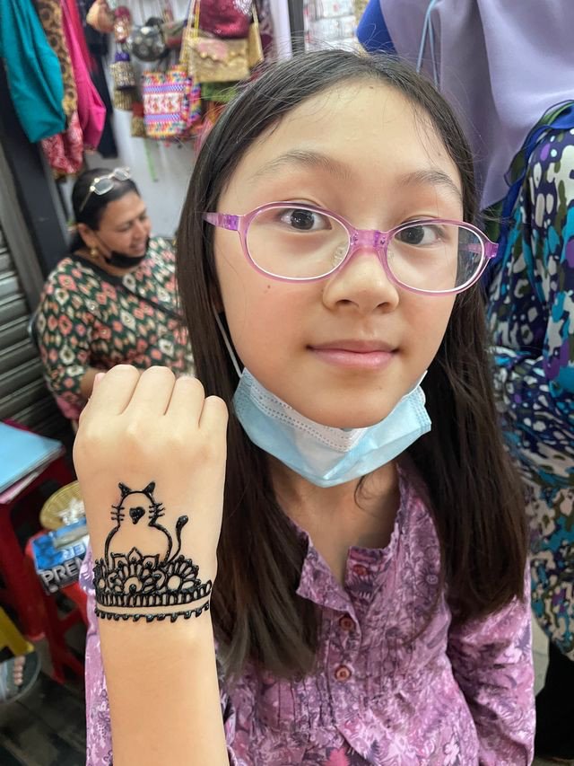 Yan Henna