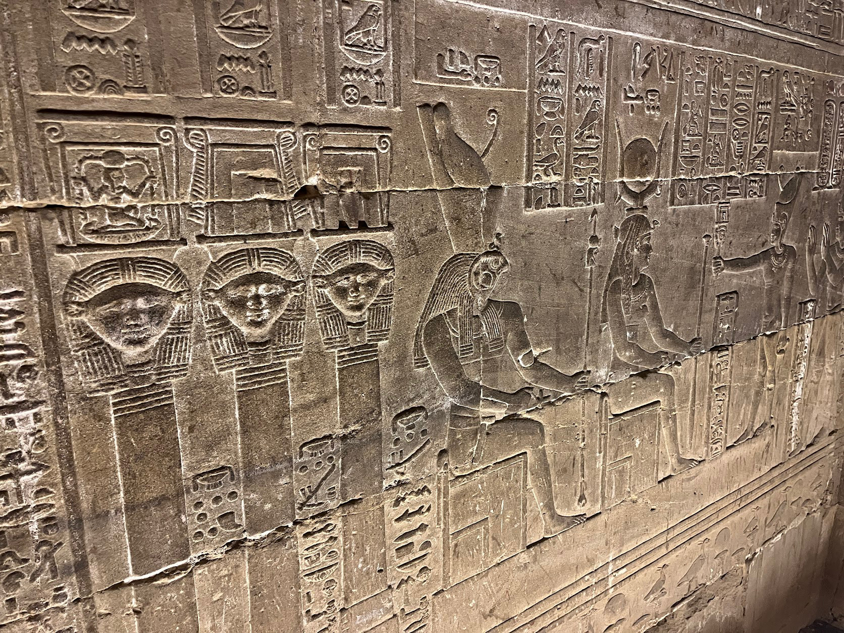 dandera hathor temple relief