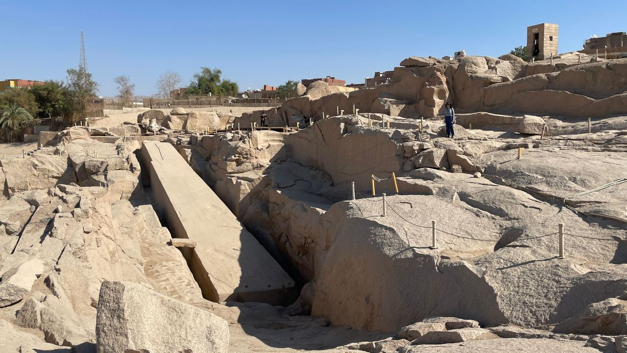 aswon obelisk quarry