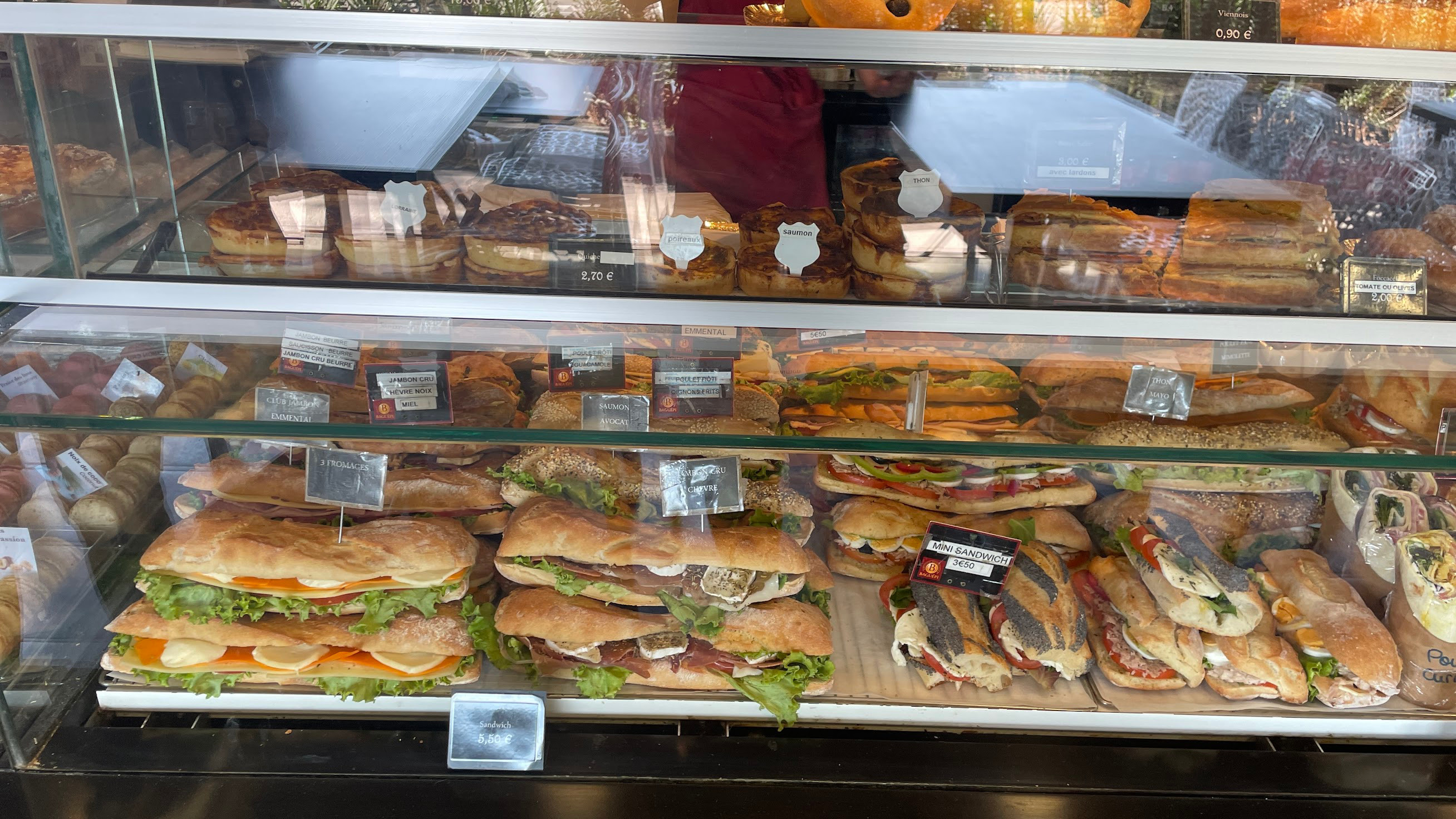 nice sandwich shop