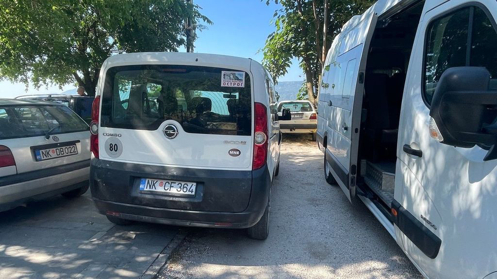 ostrong monastery van