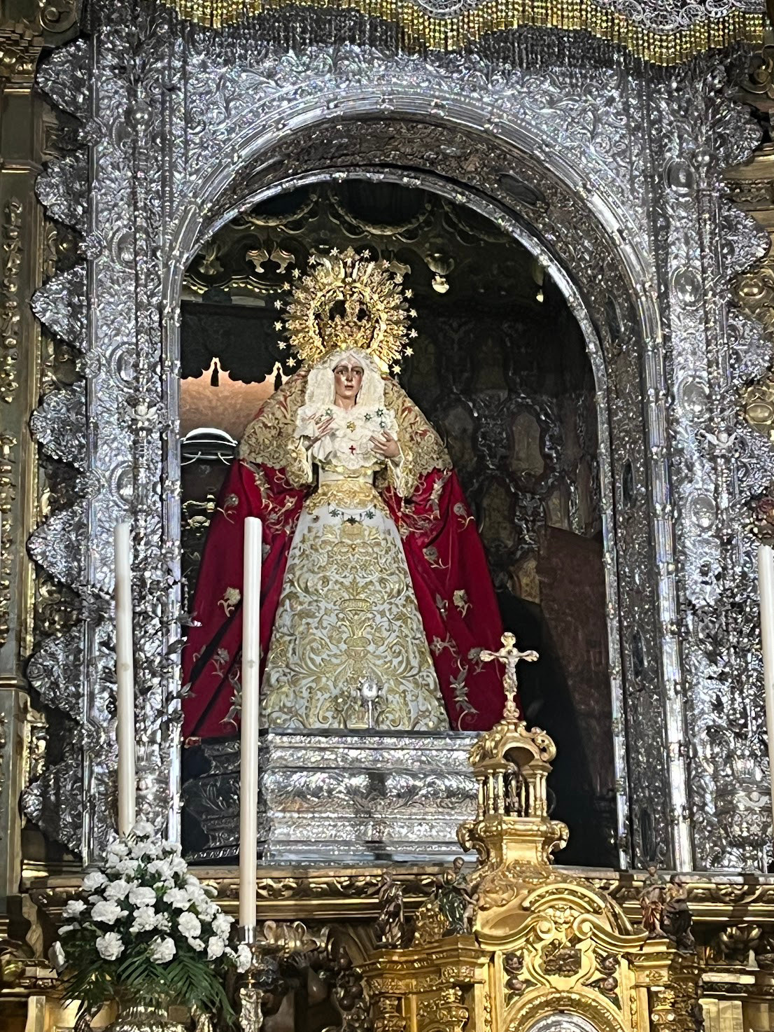 sevilla macarena front